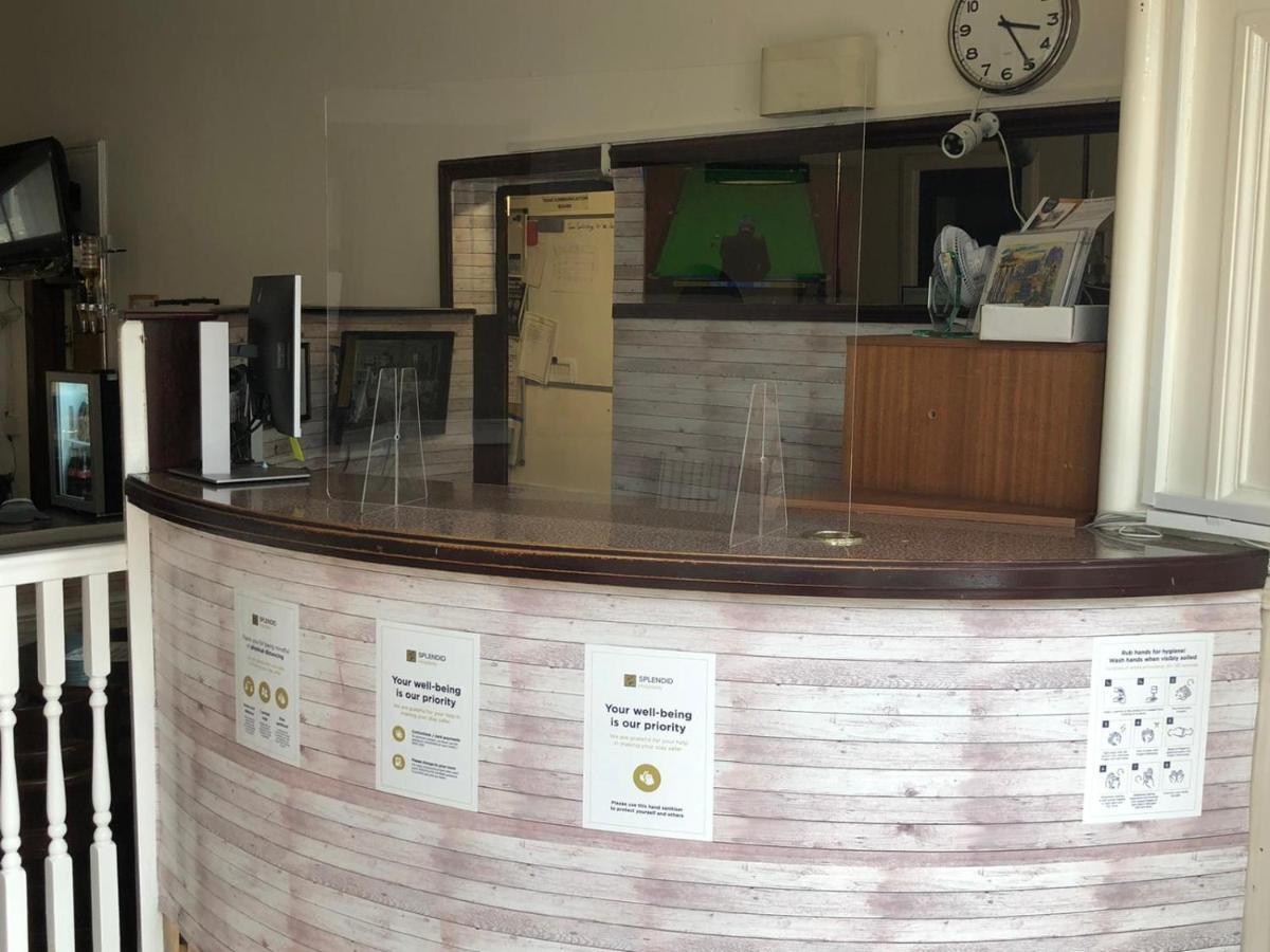 אדינבורו Piries Hotel מראה חיצוני תמונה