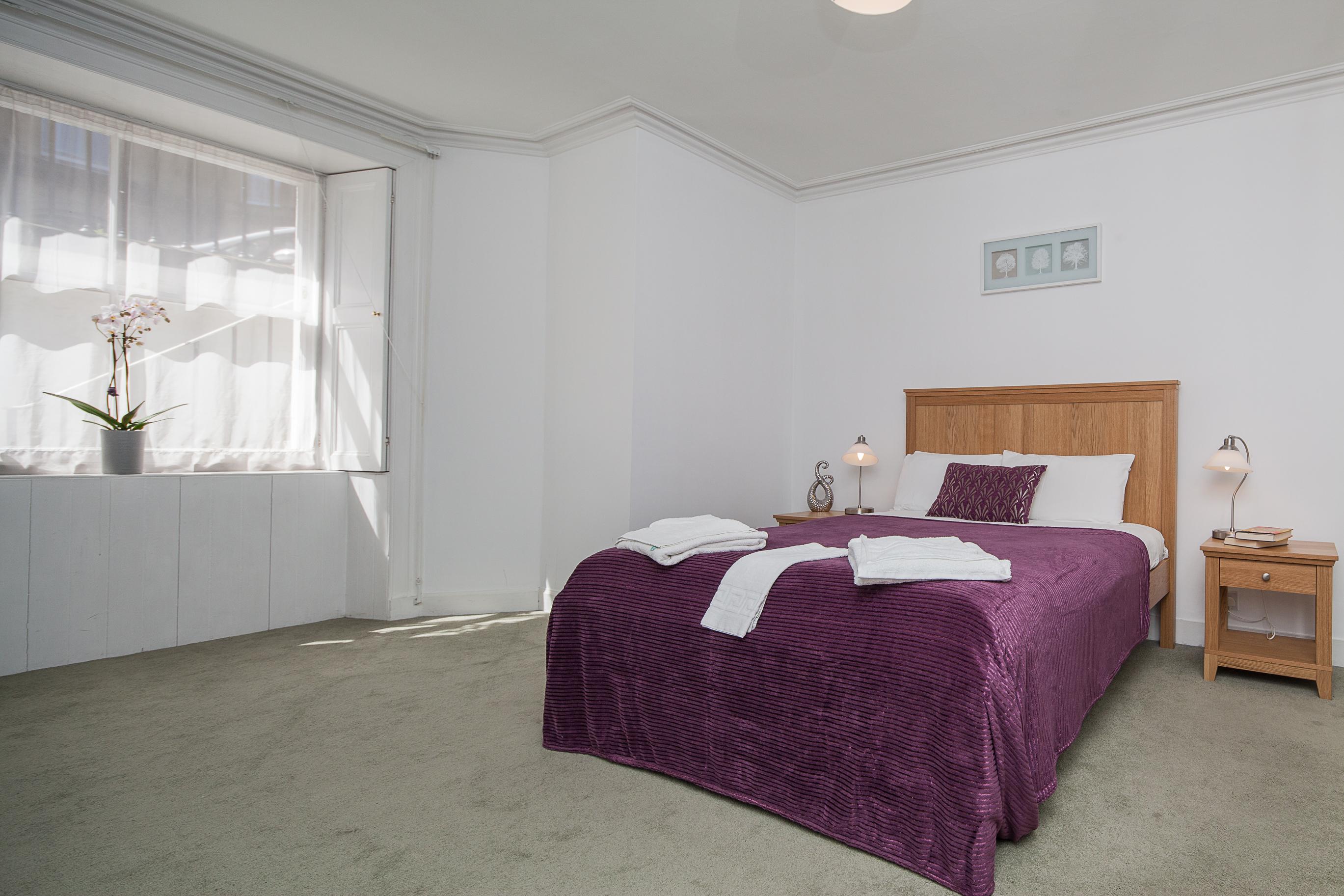 אדינבורו Piries Hotel מראה חיצוני תמונה