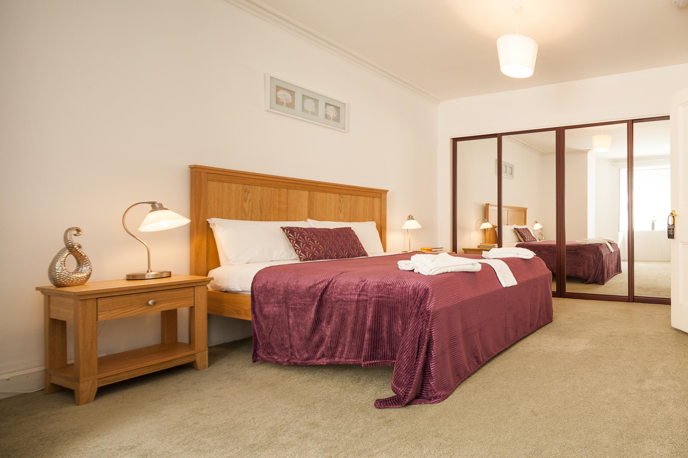 אדינבורו Piries Hotel מראה חיצוני תמונה